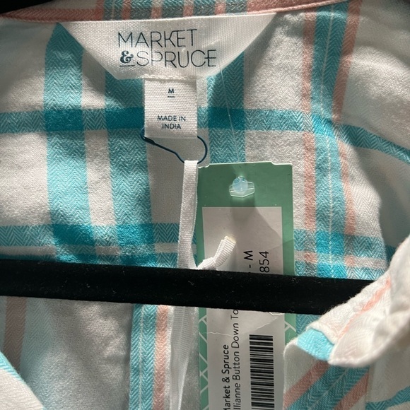 Market and Spruce Stitch Fix Jillianne Button Down Top
White Blue, New with Tags - Picture 6 of 7